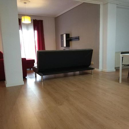 Piso Para Grupos En Logroño Buitenkant foto