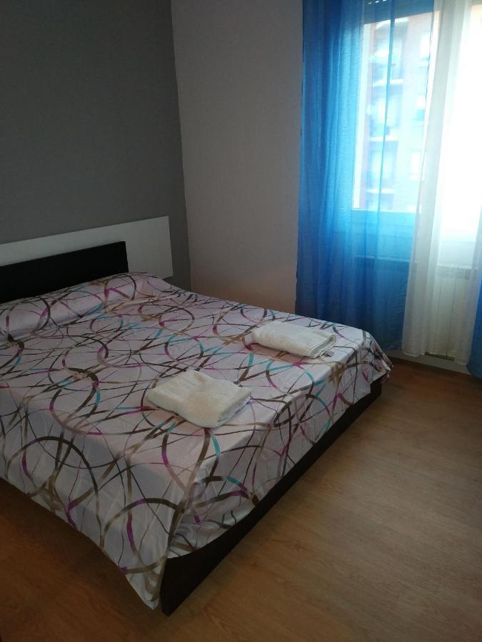 Piso Para Grupos En Logroño Buitenkant foto